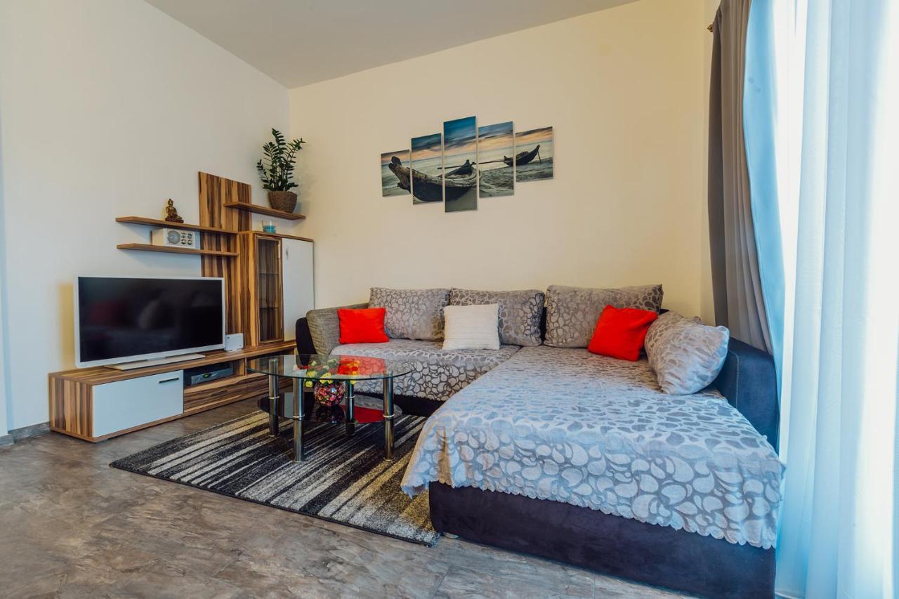 Apartments Essentia Podstrana Ngoại thất bức ảnh
