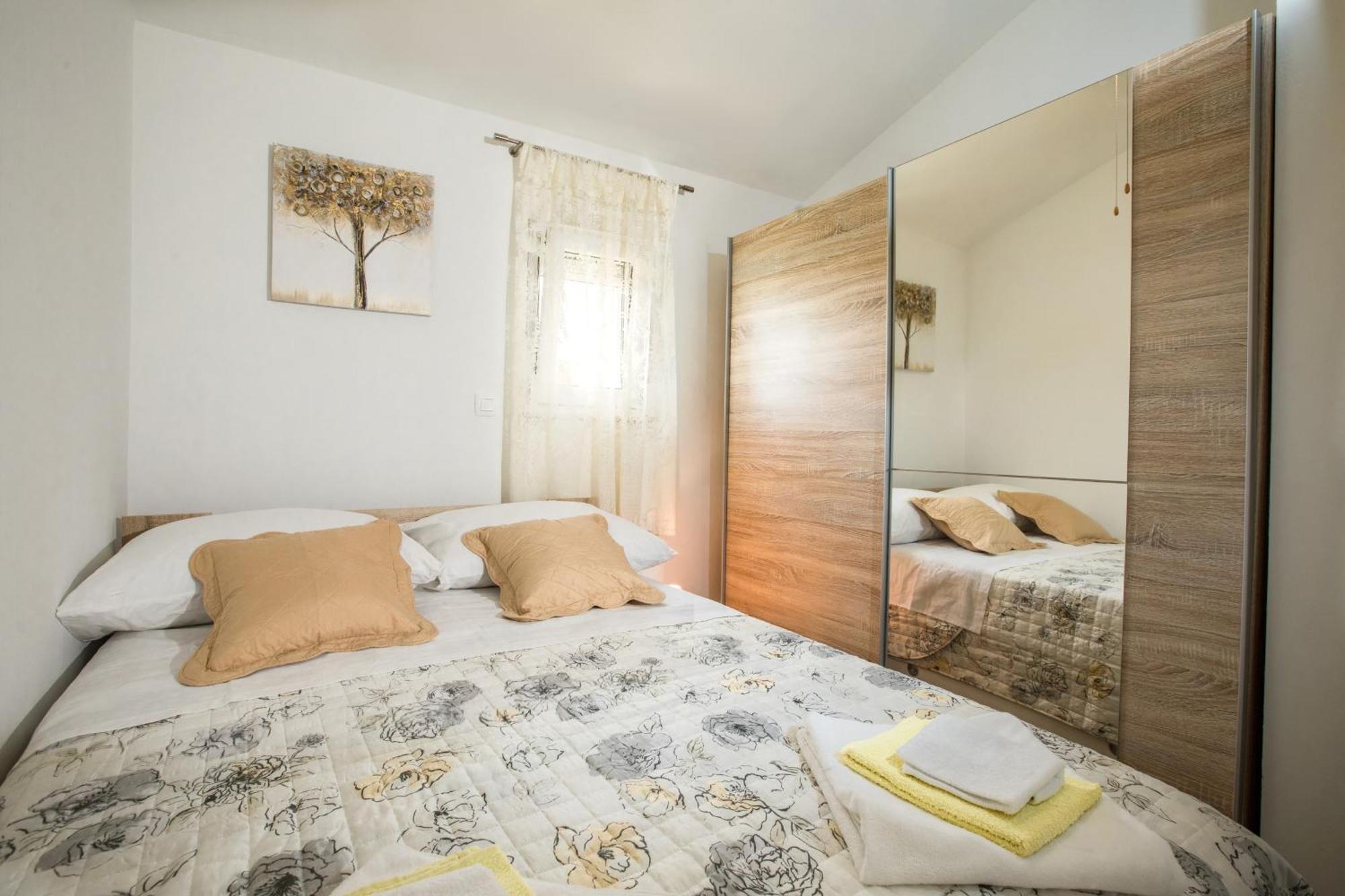 Apartments Essentia Podstrana Ngoại thất bức ảnh